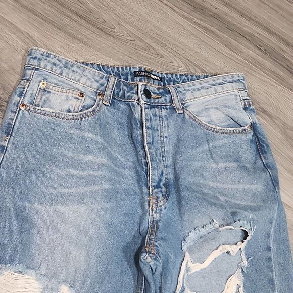Fashion Nova Super Distressed Raw Hem High Waisted Cropped Med Blue Jeans - Picture 5 of 8